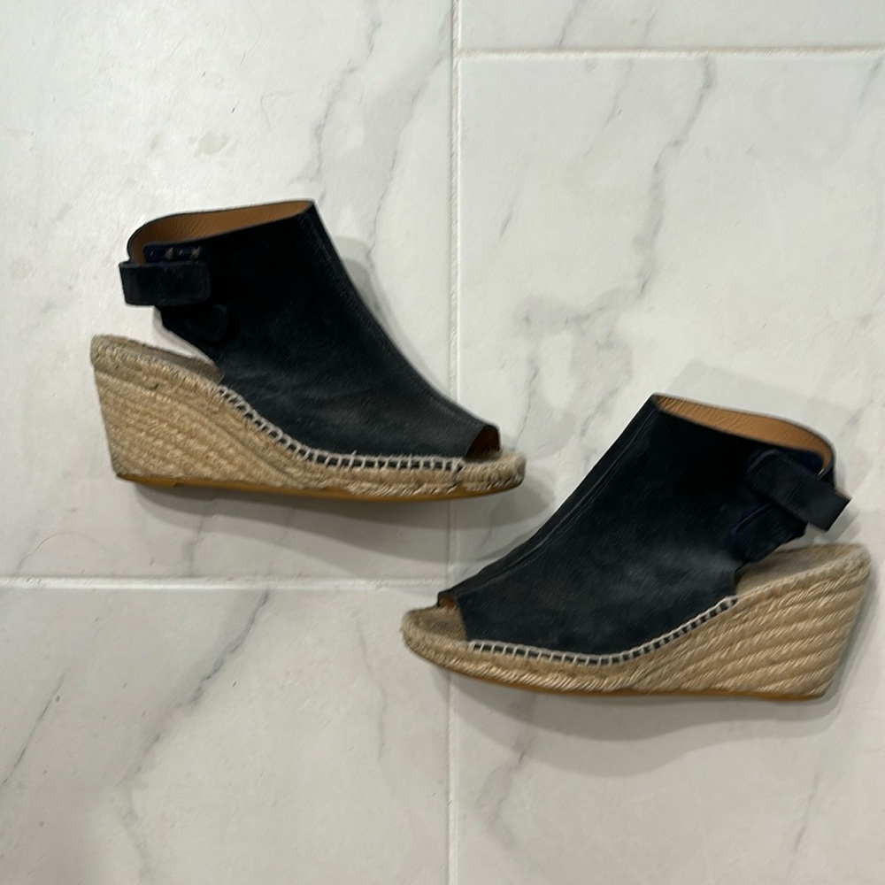 Bettye Muller navy suede espadrilles size 37